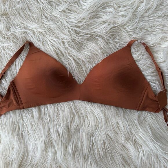 Skims Wireless Form T-shirt Bra Bronze Size 34DDDD - Picture 8 of 12